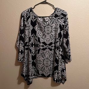 Large Cato 3/4 Sleeve Shirt